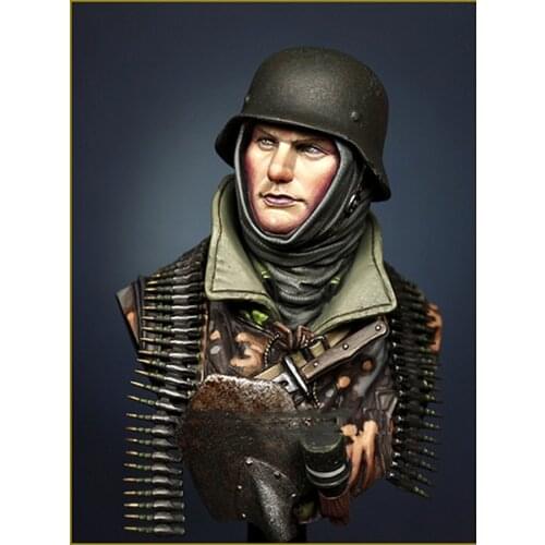 1/10 ancient officer man bust Resin figure Model kits Miniature gk Unassembly Unpainted