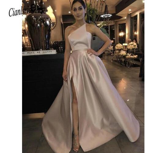 Champagne Simple Satin Strapless High Split Evening Dress With Pockets Sleeveless Dubai Arabic Long Formal Evening Party Dresses