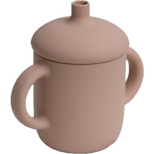 1 Set Baby Silicone Water Cups Leakproof Portable Beverage Cups BPA-free Children Soft Straw Cups