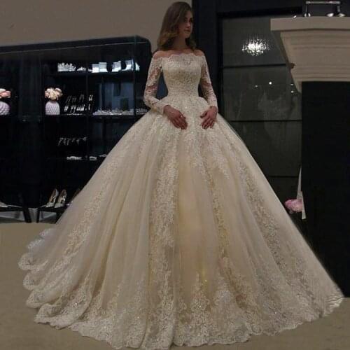 Luxury Ball Gown Lace Applique Wedding Dress 2021 Long Sleeve Wedding Gowns