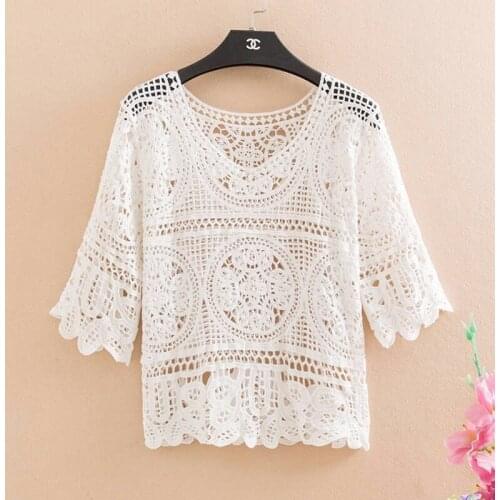 Spring and summer fashion new womens knitted hollow sweater pullover blouse short loose loose leisure Western style all-match