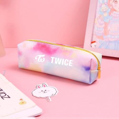KPOP TWICE WANNAONE Leather Pencil Bag Pencil Box Makeup Bag Rainbow Receiving Bag Wallet Wholesale New