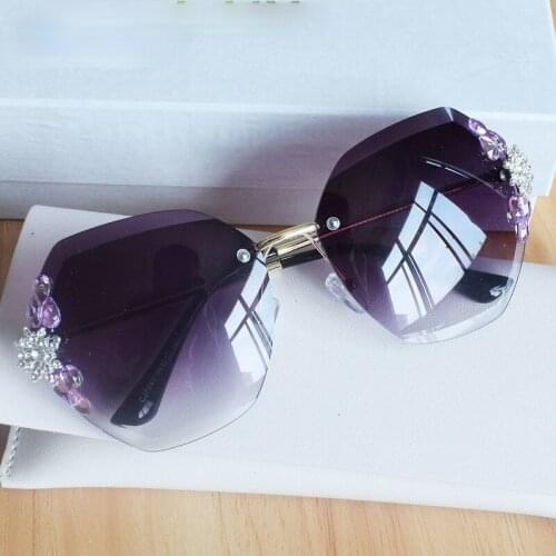 Fashion Gradient Lens Sunglasses Women Oversized Rimless Sun Glasses Bling Rhinestone Eyeglasses Vintage Shades Wholesale
