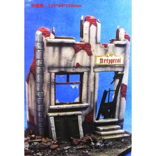 Resin building ruins without platform doors and windows 1:35