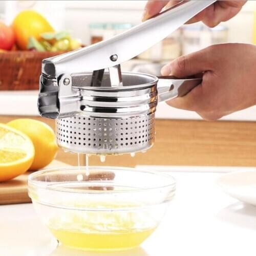 Stainless Steel Potato Ricer with 3 Interchangeable Fineness Manual Juicer Squeezer Press Baby Food Supplement Machine