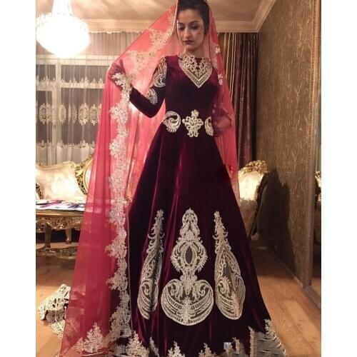 Vintage Burdundy Velvet Dress Muslim Wedding Gown Long Sleeves Chapel Train Indian Style Bridal Gown Vestidos Custom Made Appliq