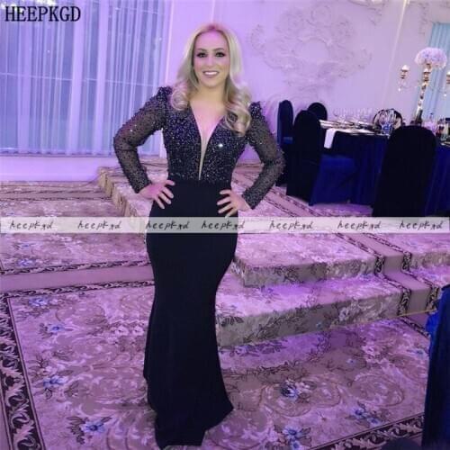 Long Sleeves Black Mermaid Arabic Evening Dress With Sparkly Crystal V Neck Floor Length Long Formal Occasion Dresses Plus Size