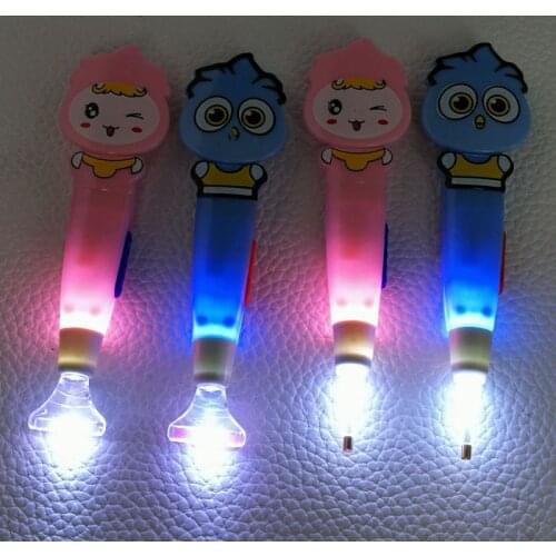 Multifunction 5D DIY Diamond Painting Cross Stitch Point Drill Pen With Light Easy Clear Diamond Mosaic Diamond Embroidery Gift