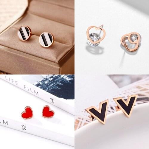 Gold Color Natural Freshwater Baroque White Pink Pearl Unusual Hoop Earrings for Women Piercing Chic Charming Goth Jewelry