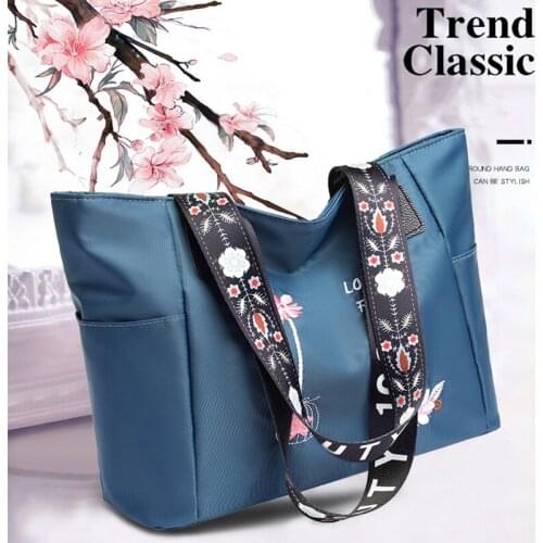 Shoulder Bag 2021 New Korean Tide Ladies Casual Fashion Canvas Simple Handbag Embroidery Travel Bag Zipper Square Soft Surface