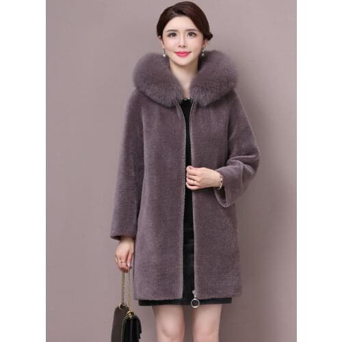 Women Fashion Elegant Natural Sheep Shearling Coat Female long Real wool Fur overcoat Ladies Solid Casual Fur Coats Y519