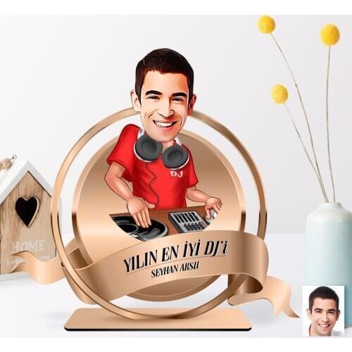 Personalized The Year 'S Best DJ'i Caricature OF 3D Wooden Trinket Plaque Reliable Quality Cost Effective Gift Decoration Modern