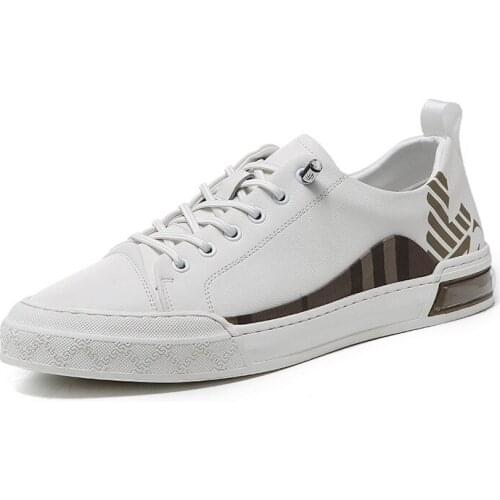 Breathable cloth shoes, mens leather casual shoes, a pedal flat-bottom lazy mens shoes