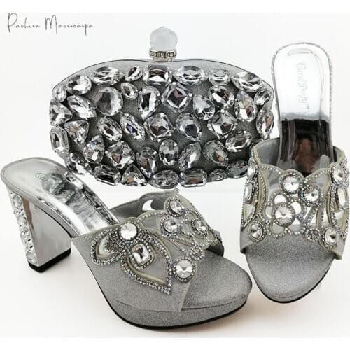 New Nigerian Fashion Italian Design Silver Color Women Shoes and Bag Set Decorated With Colorful Rhinestone for Party Wedding