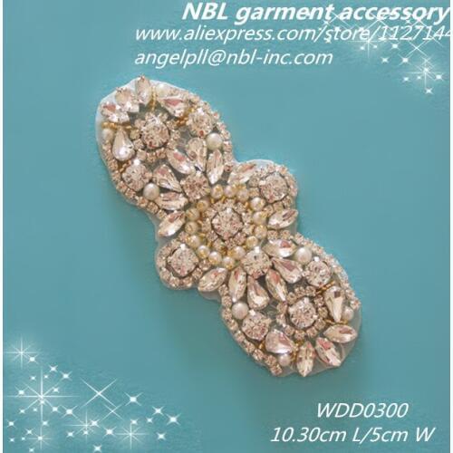 30pcs) Wholesale hand beaded sewing crystal rhinestone gold applique patch iron on for dresses WDD0300