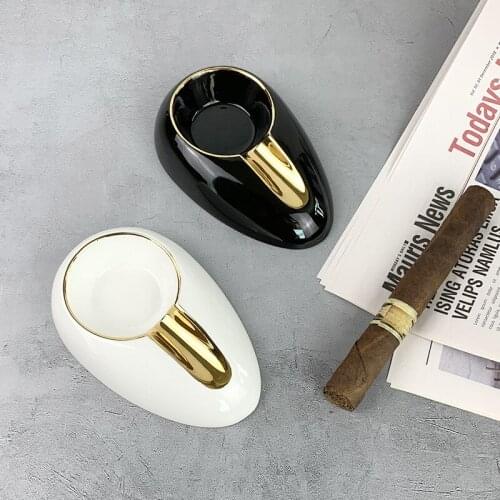 2021 Pocket Ashtray Mini Ceramic Cigar Ashtrays Portable Outdoor Ash Tray Small Luxury For 1 Cigars Ashtray Holder Stand