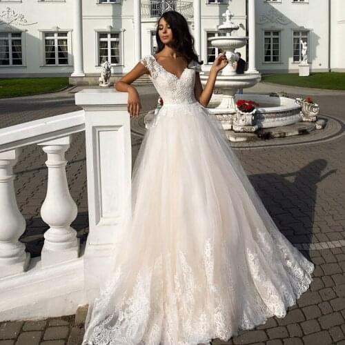 Vestido de Novia 2021 Popular V Neck A Line Wedding Dresses Custom made Sweep Train Bridal Appliques Lace Wedding Gown