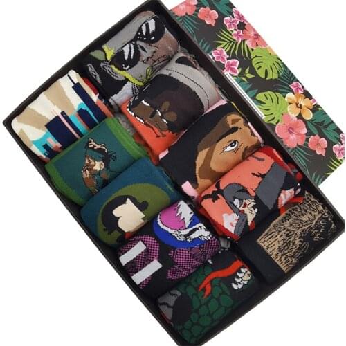 10 Pairs/Pack Unisex Painting Style Fun Crew Socks Retro Street Culture Fashion Mens Womens Funny Skateboard Cotton Dress Sock