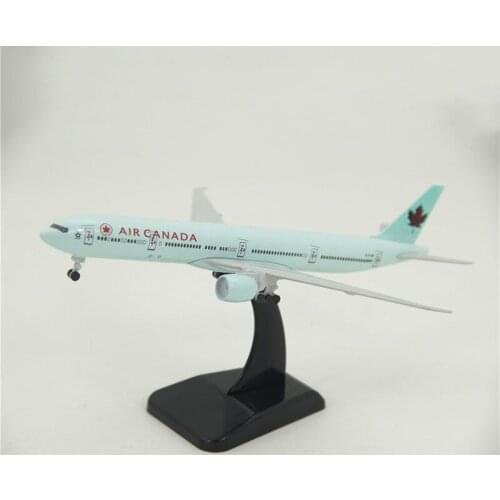 20CM 1:400 B777 model Air Canada airplane with base landing gear alloy aircraft plane display toy model collection