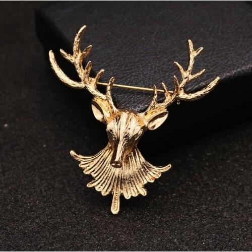 Western 3D Deer Reindeer Head Brooch Christmas Pins Novelty Ornaments Enamel Brooches Jewelry
