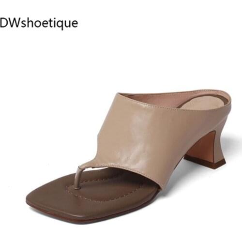 DWshoetique Women's Flip Flops