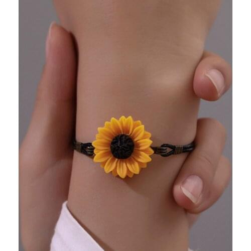 Retro Cute Leather Rope Sunflower Bracelet For Women Party Jelwelry Wholesale