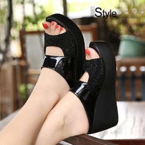 Womens Platform Slippers Wedge Summer Shoes Ladies Flip Flops Women High Heeled Slip on Shoes Casual Solid Sandal Shoes Woman