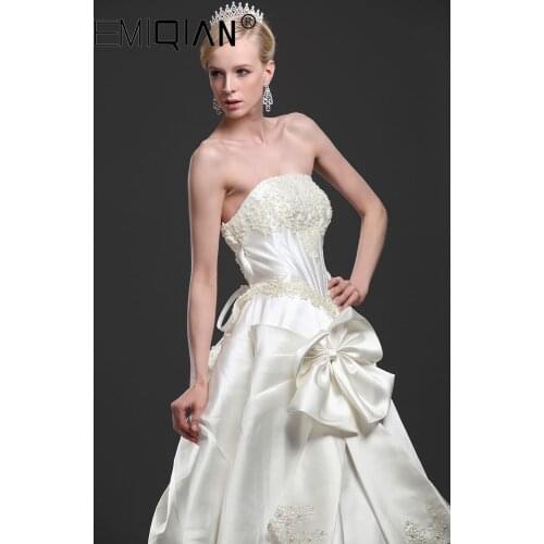 EMIQIAN Satin Wedding Dresses