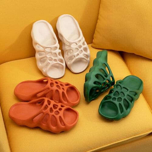 2021 New Fashion Skulls Home Male & Female Slippers Heighten Indoor Soft Thick Bottom Summer Women Sandals