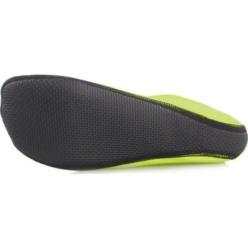 Shu Embroidery Swimming Shoes