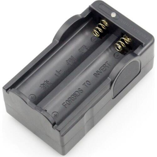 Yupard 18650 Auto Off Battery travel Charging Charger 3.6V Li-ion Battery Dual Charger for flashlight