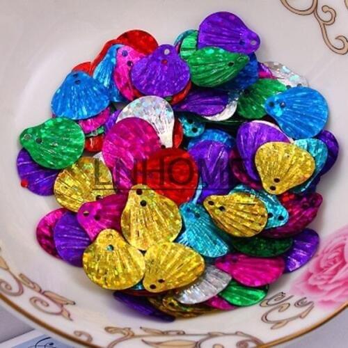 400pcs 18mm Large Shell Sequins Loose PVC Sequins for Crafts Children Sewing DIY Dress Clothing Accessories Mix Laser Colors