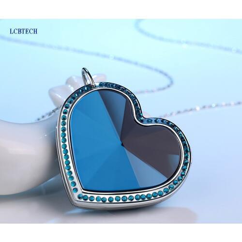 Fashion Personal Kids GSM GPS Tracker Lovely Heart Shape Necklace Real Time Tracking Alarm Device For Girlfriend Mom Elders