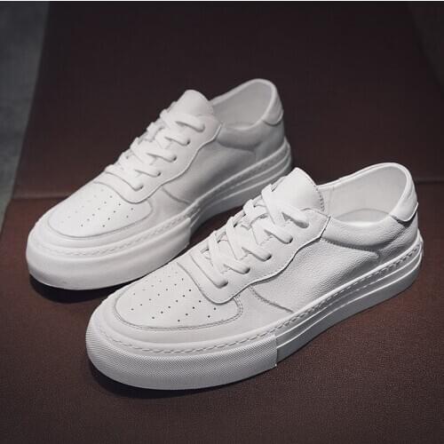 Male casuales for sports hombre de shoes hot leather sport Sneaker zapatillas loafers flat leisure men 2020 masculino mens shoe