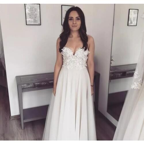 Romantic Boho Wedding Dress Sweetheart Appliques Chiffon Bridal Gowns Long simple Sweep Train Backless Customize Wedding Dresses
