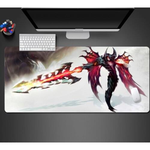 Super Cool Hot Bloody Mouse Pad High Quality Selling Creative Rubber Anti-slip Mouse Pad PC Computer Games Mouse Keyboard Mats
