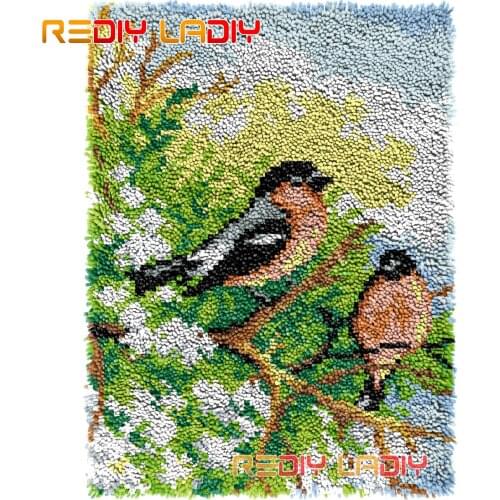 Latch Hook Rug Two Birds Crocheting Wall Tapestry Kits DIY Carpet Rug Chunky Yarn Needlework Knitted Floor Mat Hobby & Crafts