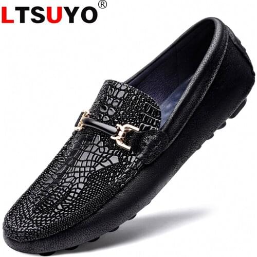 Mens leather crocodile pattern beanie shoes,fashionable high-end brand driving shoessoft sole soft surface casual leather shoes