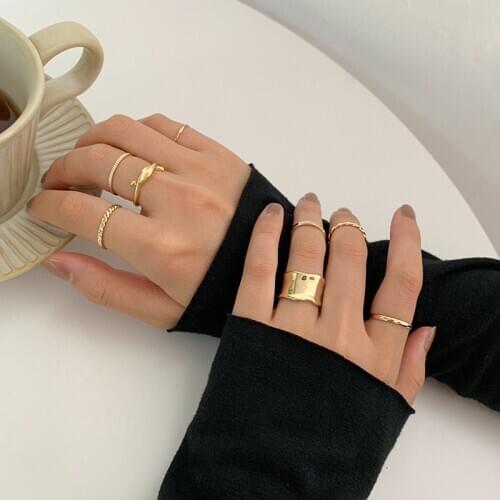 8Pcs/Sets Finer Rings Set For Women Metal Hollow Round Opening Women Buckle Joint Tail Finger Ring For Girl Party Wedding Gifts