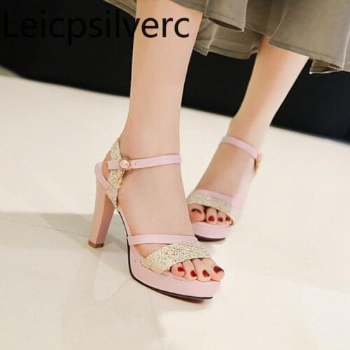 Womens Sandals summer new style Fashion Solid Open toe Buckle Thick heel High heel Womens shoes plus size 34-43