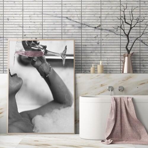 Fashion women drinking rose champagne on bubble bath canvas print modern painting on wall bathroom decoration painting poster