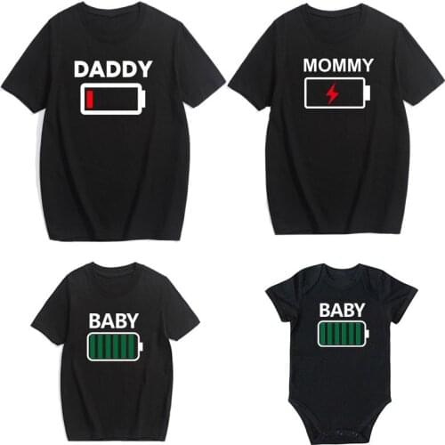 Family Matching Clothes Look Matching Outfit Funny Battery Clothes Dad Mom Boy Girl T-shirt for Daddy Mommy Me Baby Boy Girl