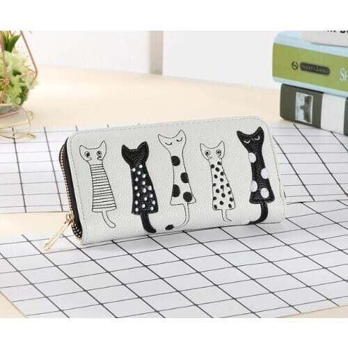 2020 FraBrit fashion standard wallet explosive cat cute cartoon embroidered line lady Long Wallet