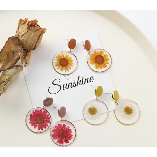 Janpanese Korean Style Everlasting Dried Flower Earrings Summer Temperament Transparent Daisy Flower Acrylic Resin Drop Earrings