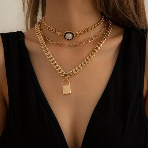 2021 New Geometric Lock Flower Pendant Necklace for Women Punk Gold Color Chain Choker Necklace Collares Aesthetic Indie Jewelry
