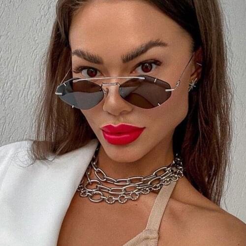 New Fashion Modern Small Rimless Sunglasses Women Brand Vintage Metal Punk Sun Glasses Men Irregular Shades Oculos Feminino