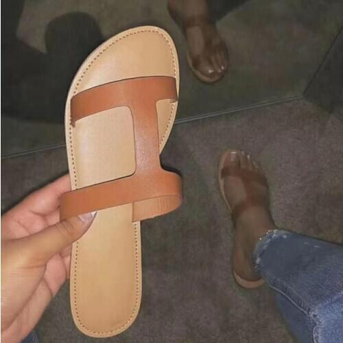 Women beach flip flop leather sandals 2020 new flat with soft bottom non-slip rubber outdoor fashion wild college wind slippers