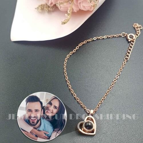 Love projection bracelet can be customized, and customized photo bracelet is a precious gift for lovers, family and friends