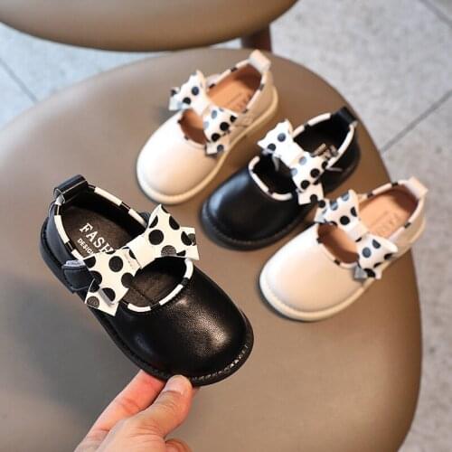 Elegant Girl Shoes For Children Autumn Dresses Socks Leather Shoes For Toddlers Sneakers Kids Fashion Dots Bow 1 2 3 4 5 6 Years