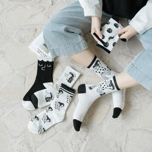 Hot New Cute Girl And Facial Expression Personality Print Socks Black And White Color Matching Trend Casual Socks